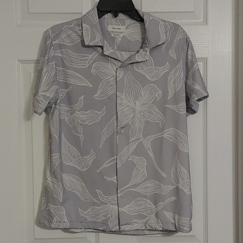 Porter & Ash Kinetic Stretch Men's Light Gray Floral Short-Sleeve Button Shirt - Picture 1 of 7